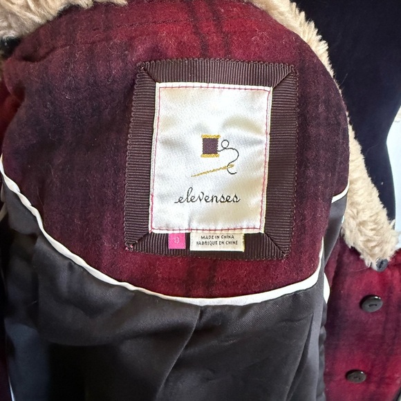 ANTHROPOLOGIE ELEVENSES
Red Plaid Fitted WOOL BLEND COAT Zip Button Womens Sz 0 - Picture 9 of 12